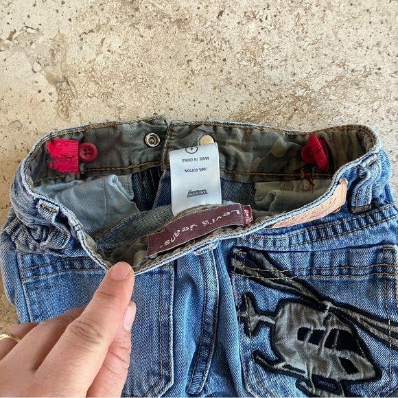 Vintage Little Boy Levi’s Cargo Jeans Embroidered Helicopter Camo Detailing (4) - Picture 10 of 12